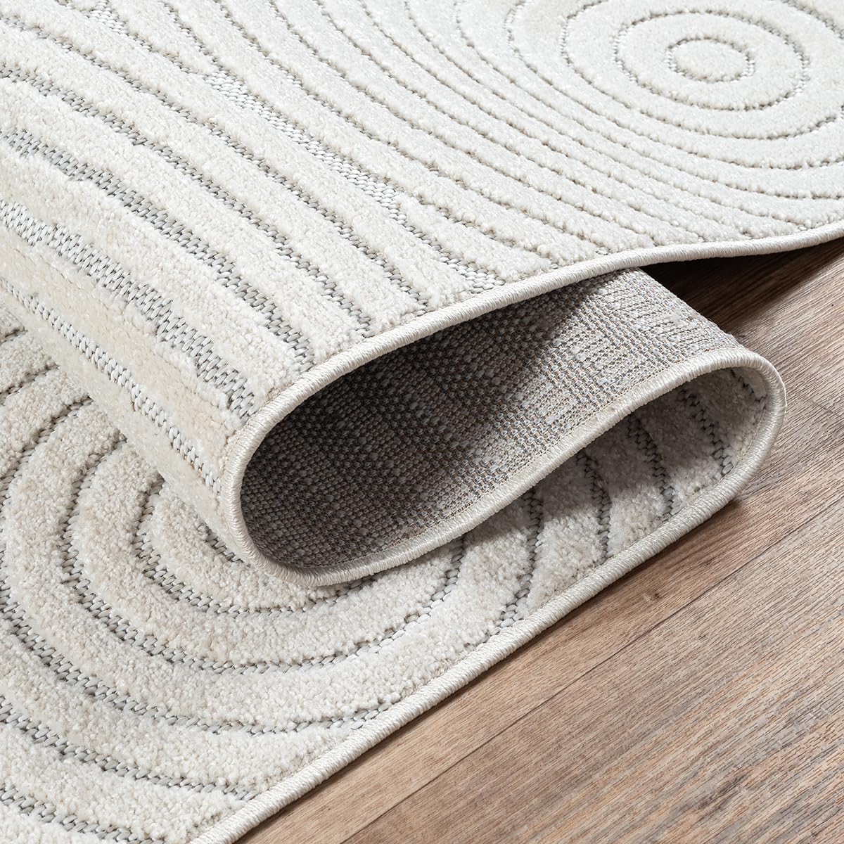 the carpet Santo Plus - Hochwertiger Outdoor Teppich, Passend für Wohnzimmer, Schlafzimmer und Terrasse, Wetterfest, langlebig und pflegeleicht, Creme, 140 x 200 cm