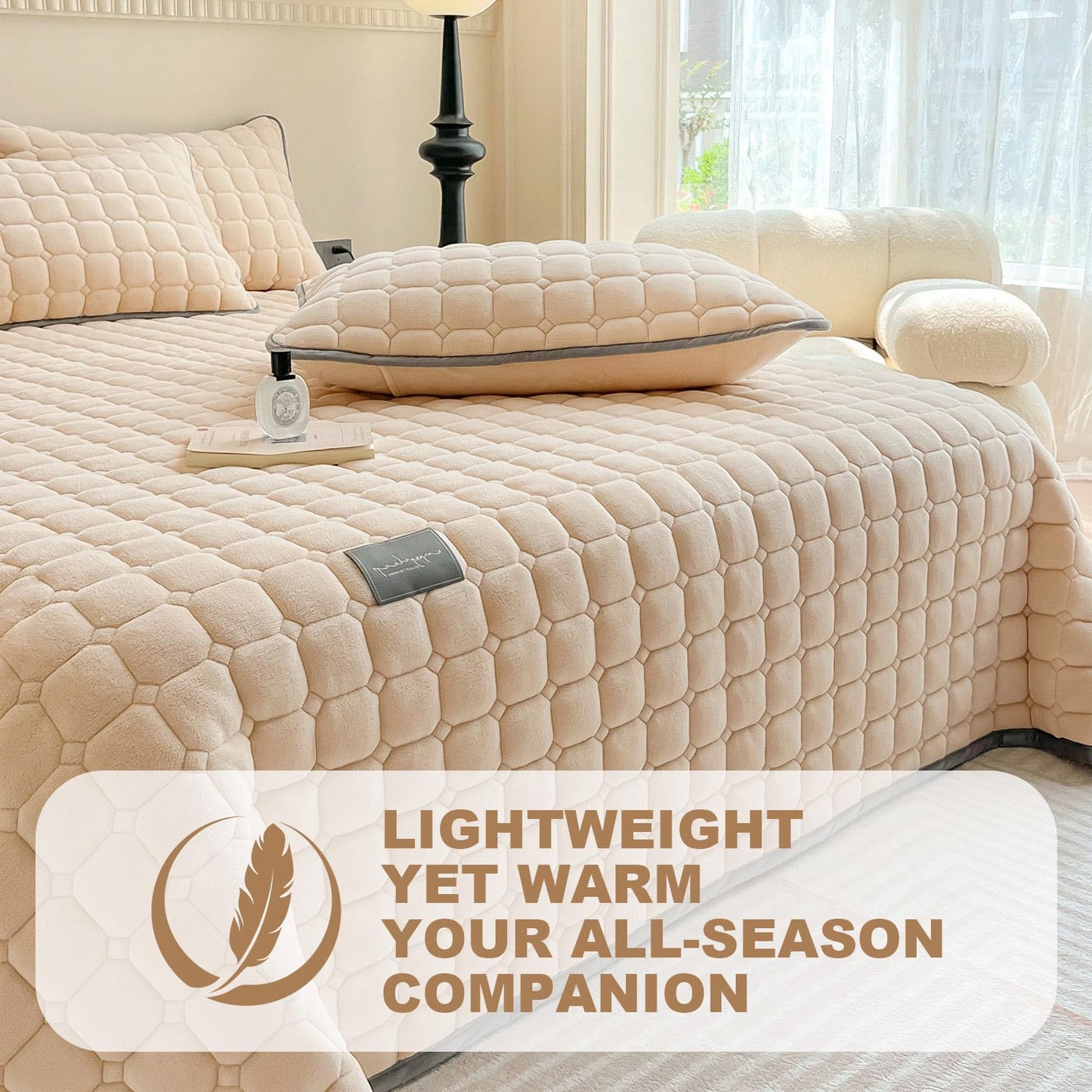 SHANNA Extra Large Duvet: Milk Velvet Soft Double Sided Duvet Ideal as Bedspread 230 x 250 cm with 2 Matching Pillowcases 50 x 70 cm (Beige)