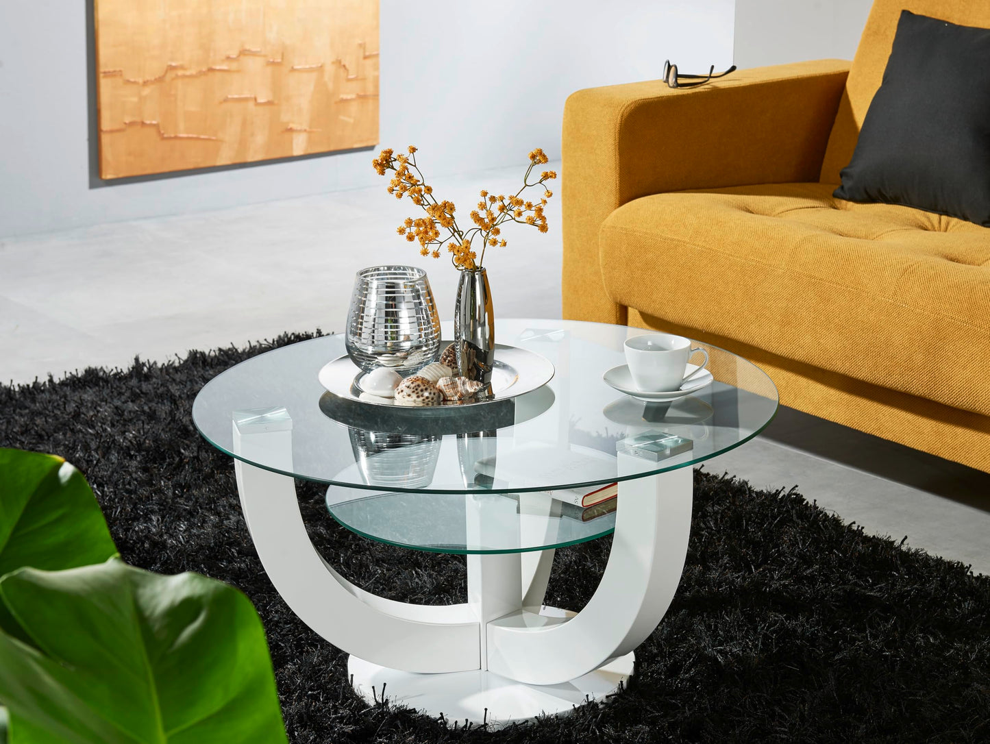 Stella Trading Glass Coffee Table in High Gloss White - Stylish Glass Table with Shelf and Curved Frame in U-Shaped for Your Living Area - 110 x 40 x 60 cm (W x H x D)
