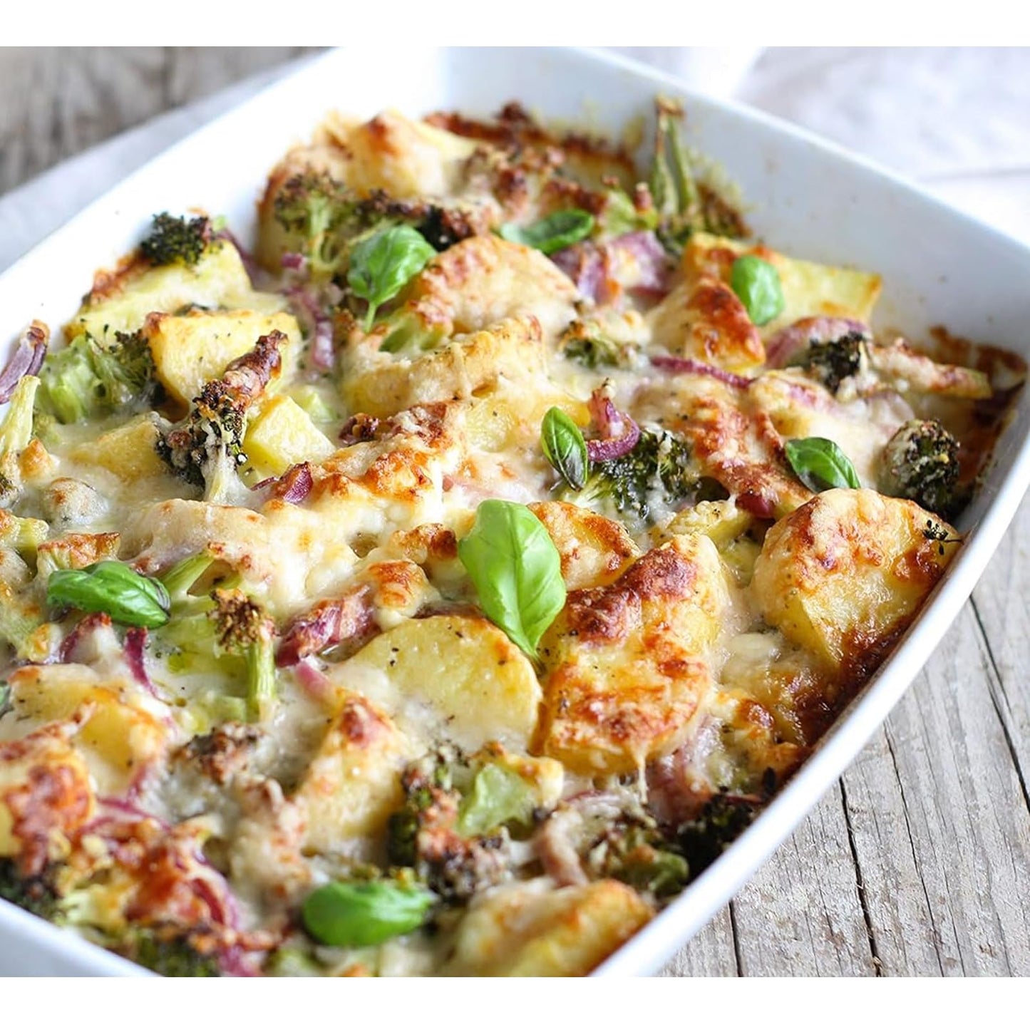 Caso MCG30 Ceramic Chef 3-in-1 Microwave, Silver