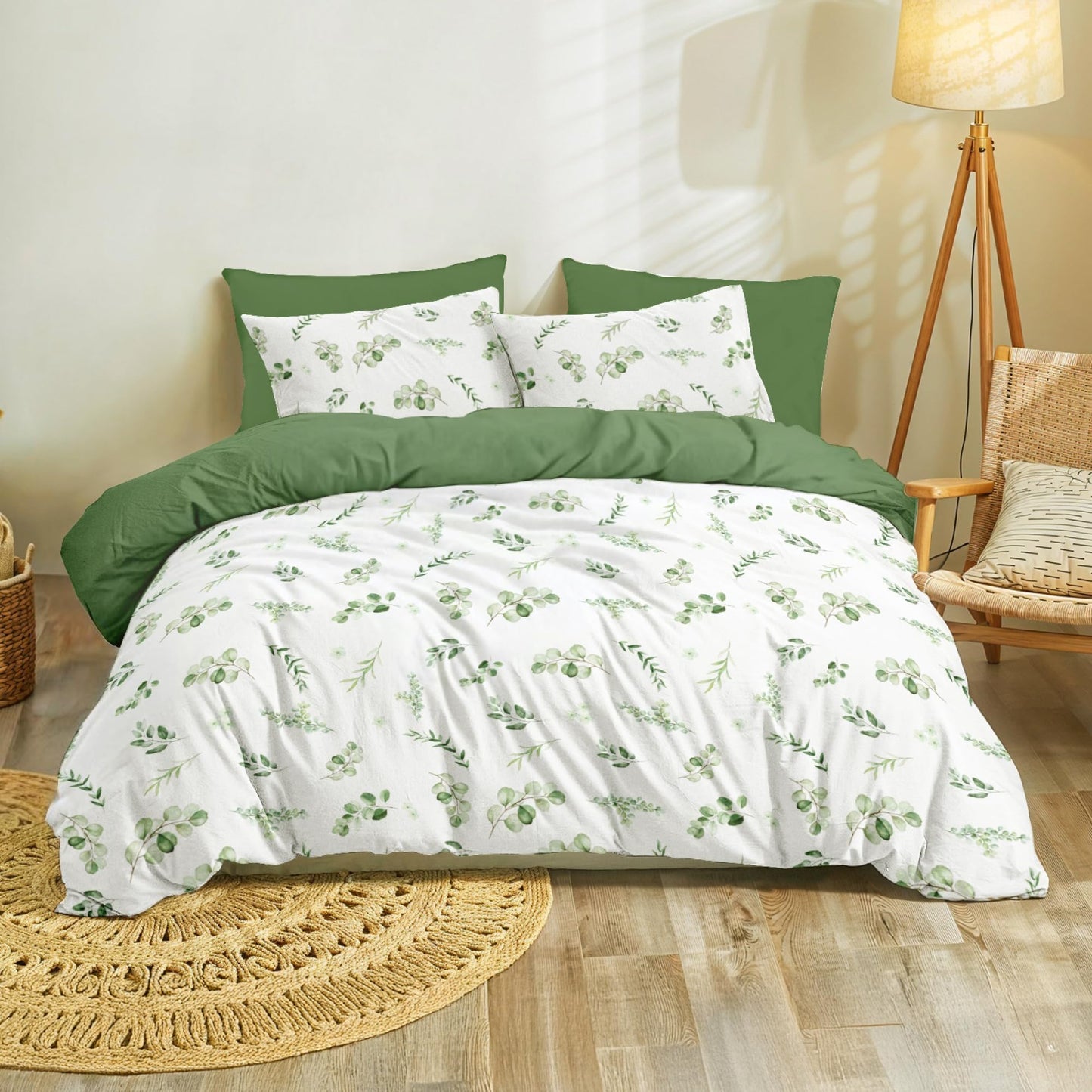 Dreamzie Bed Linen Set 155 x 220 cm with 2 Pillowcases 80 x 80 cm, Botanic Motif Sage Green, Adult Bed Linen, 155 x 220 cm, Made of 100% Microfibre, Certified, No Chemicals (OEKO TEX)