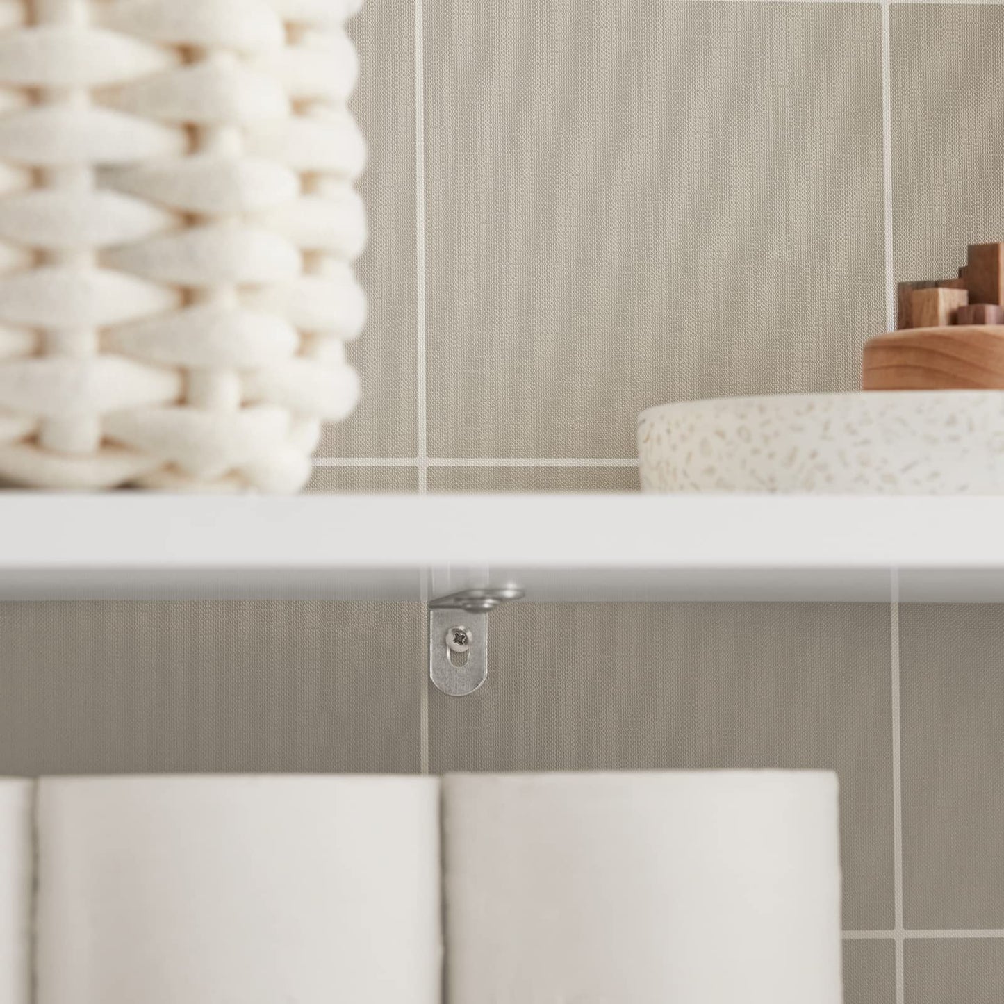 SoBuy BZR77-W Laundry Cabinet - Freestanding Bathroom Cabinet with Laundry Basket - Space-Saving Bathroom Cabinet with 3 Baskets and Drawer - Wooden Bathroom Furniture for Small Spaces, White, 80 x 91