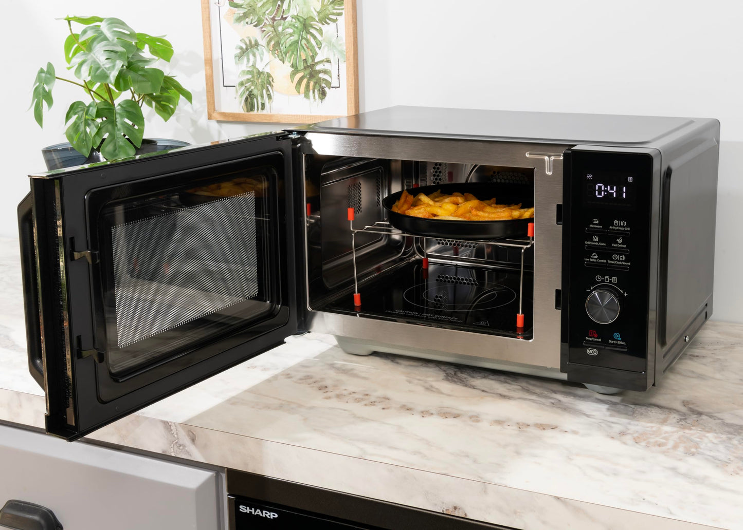 Sharp R843INW 3-in-1 microwave with hot air, grill and convection / 25 L / 800 W / 1000 W grill / 2500 convection / 10 automatic programs / pizza program / metal turntable (30 cm) / silver