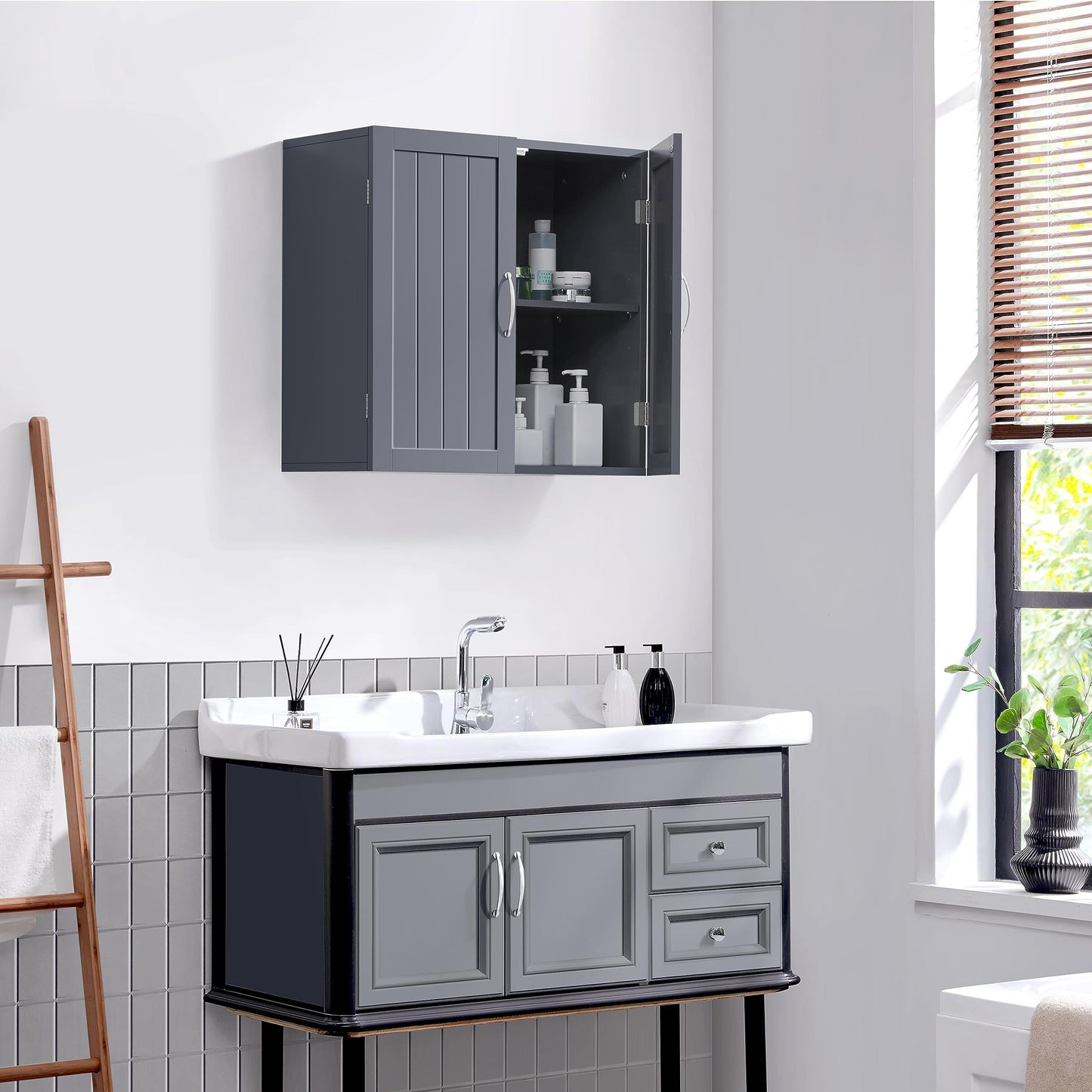 Yaheetech Bathroom Cabinet Wall Cabinet with 3 Doors Bathroom Cabinet Wall Shelf Kitchen Cabinet with Height-Adjustable Shelf for Bathroom Kitchen Laundry Room 75 x 31 x 60 cm