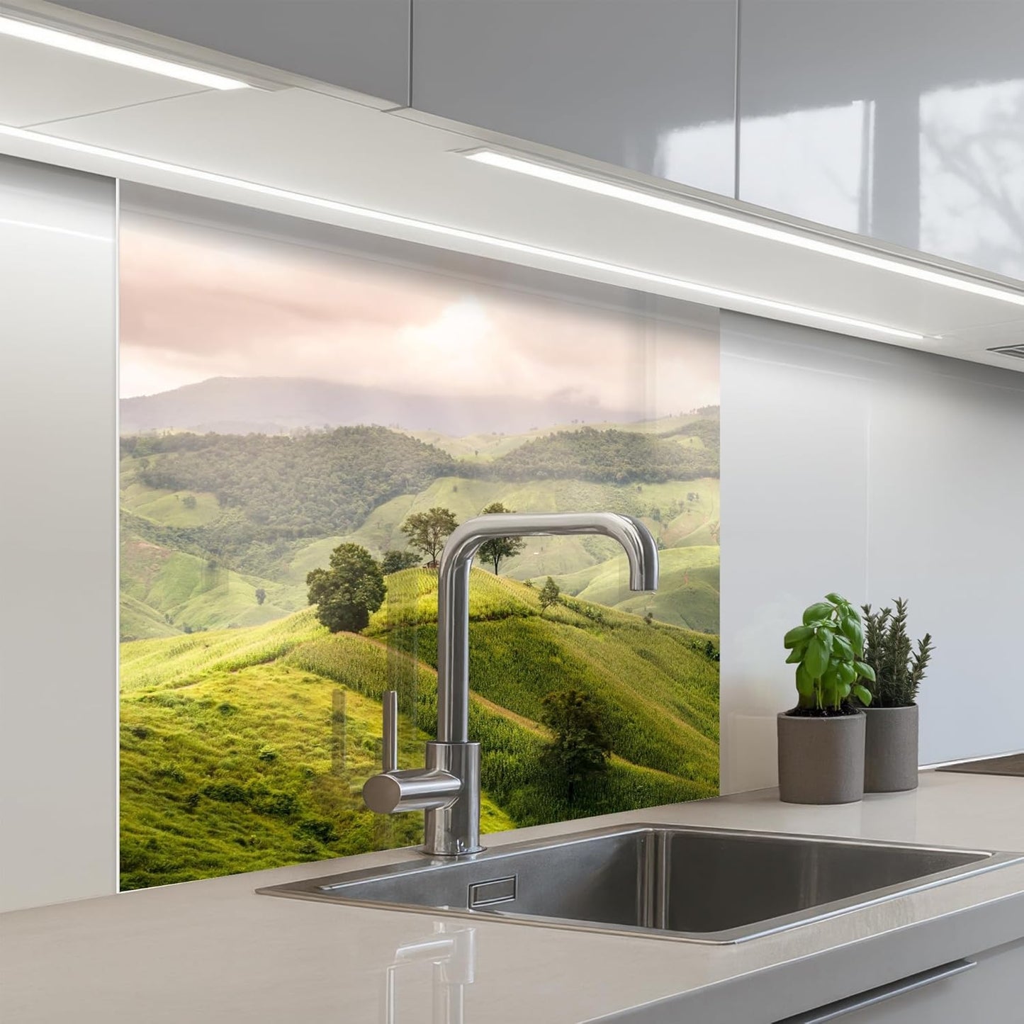 Splash Guard Kitchen Back Wall 60 x 80 cm Kitchen Washable Self-Adhesive Kitchen Wall Kitchen Front Kitchen Back Wall Protection Lavender - Purple - Flowers - Natural