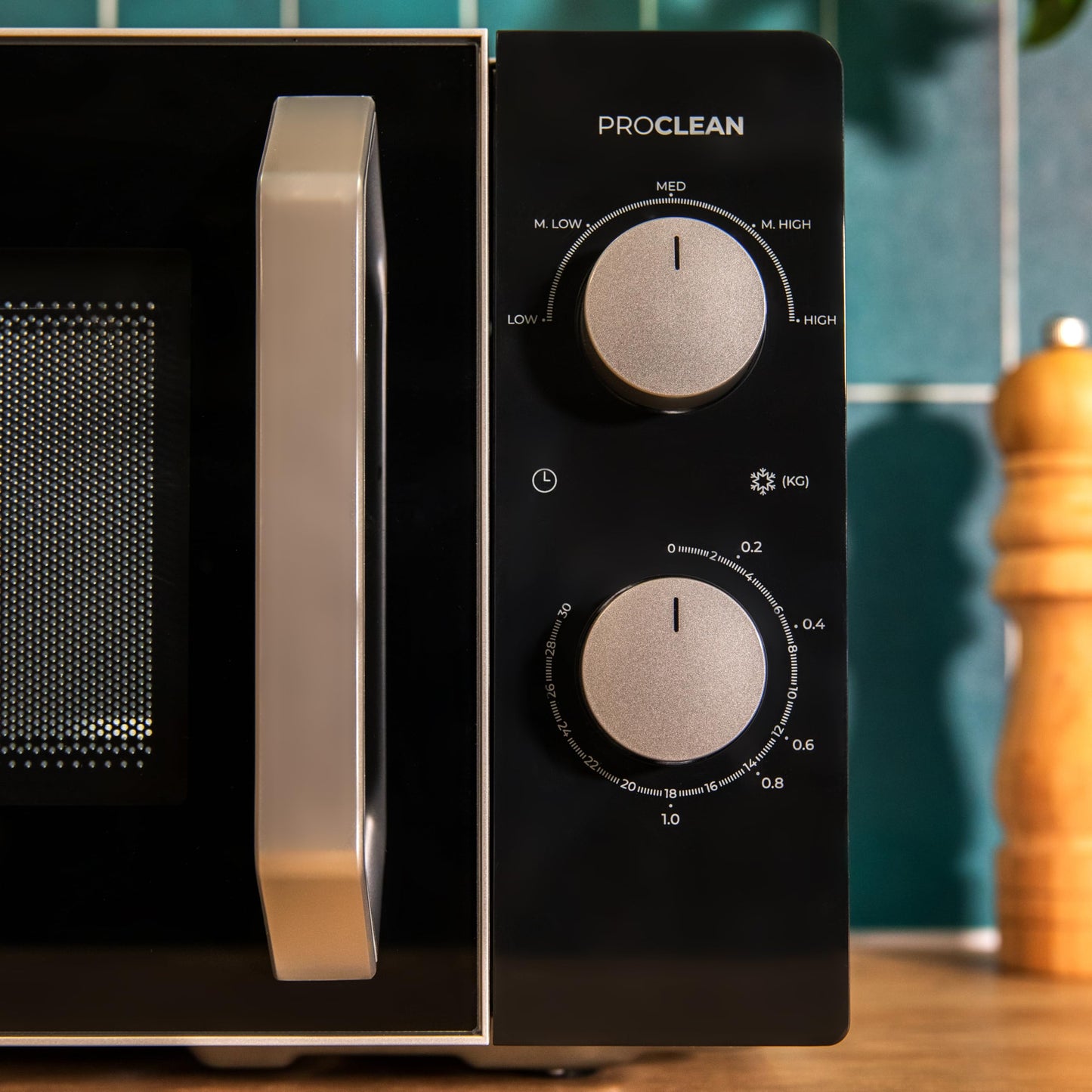 Cecotec Inverter Microwave - 19L Capacity - Defrosting, Heating and Cooking - Proclean 5010 Inverter. 700 W, 5 Power Levels, LED Display, 245 mm Turntable, Timer, 8 Programmes