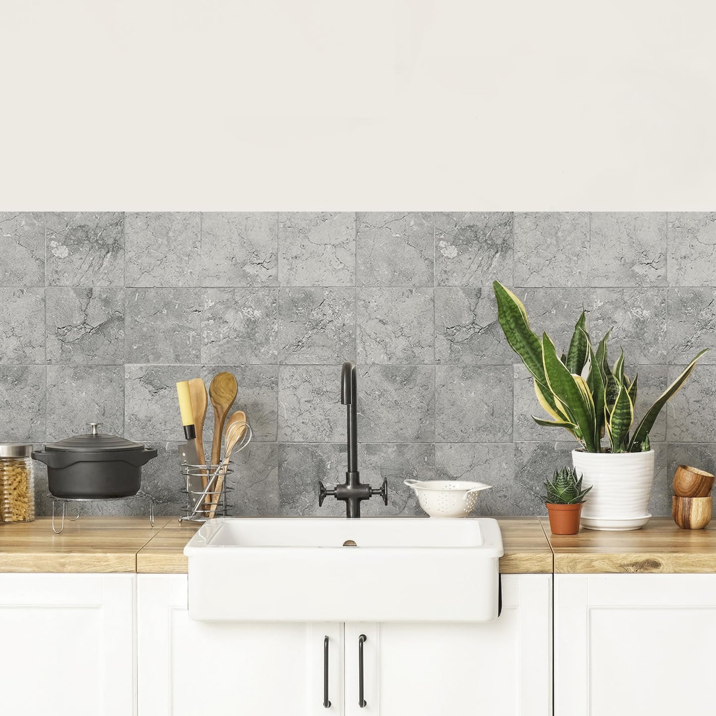 CREARREDA Kitchen Back Wall Self-Adhesive Made in Italy Easy to Use Splash Guard Made of PVC Water Resistant and Durable