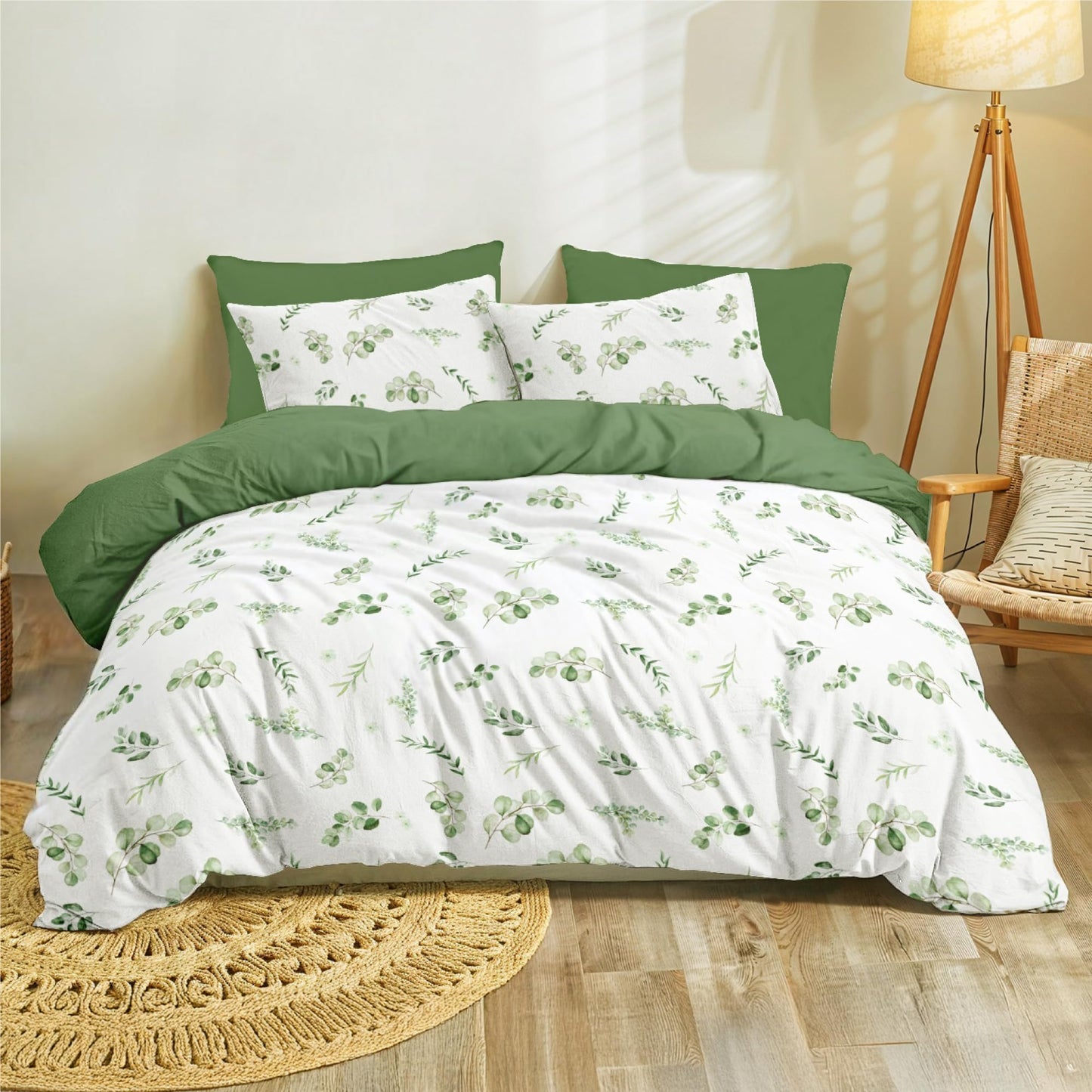Dreamzie Bed Linen Set 155 x 220 cm with 2 Pillowcases 80 x 80 cm, Botanic Motif Sage Green, Adult Bed Linen, 155 x 220 cm, Made of 100% Microfibre, Certified, No Chemicals (OEKO TEX)
