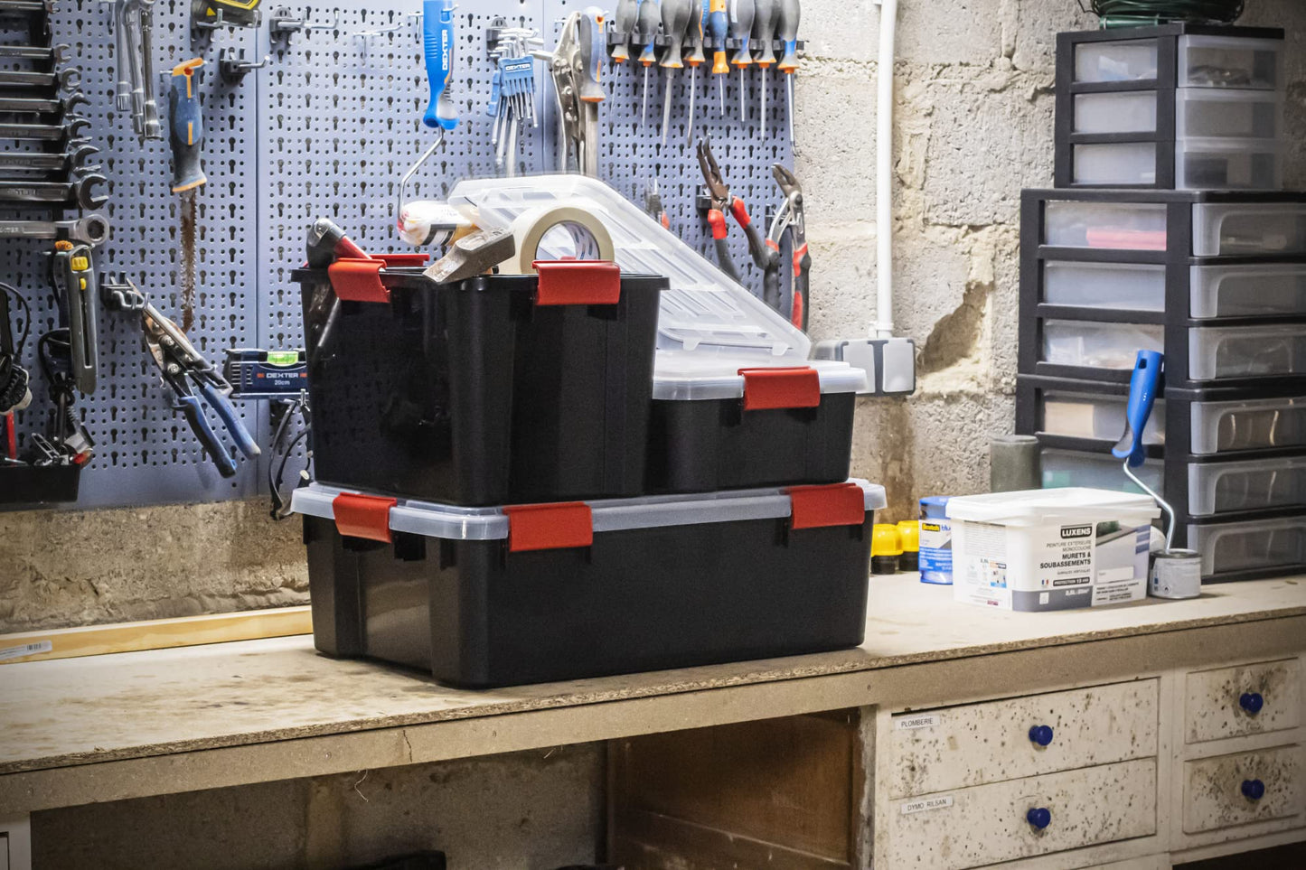 Iris Ohyama Airtight Plastic Storage Boxes with Lids, 20L, Set of 3, Black, Hermetic Waterproof Closure, Heavy Duty Snap Latches, Stackable, Dustproof, BPA-Free, DDAT-SD