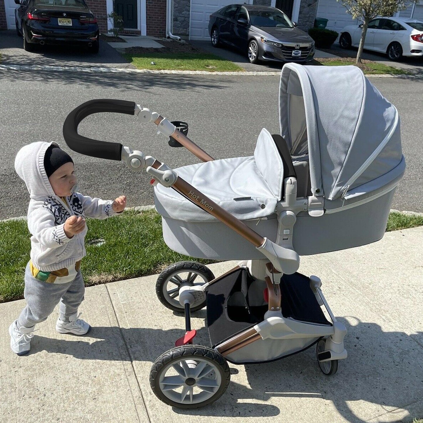 Hot Mom Pram Set with 360° Rotation Function, Combination Pushchair 3-in-1 Equipped with PU Tyres and Faux Leather Seat and Many Other Accessories, Dark Grey