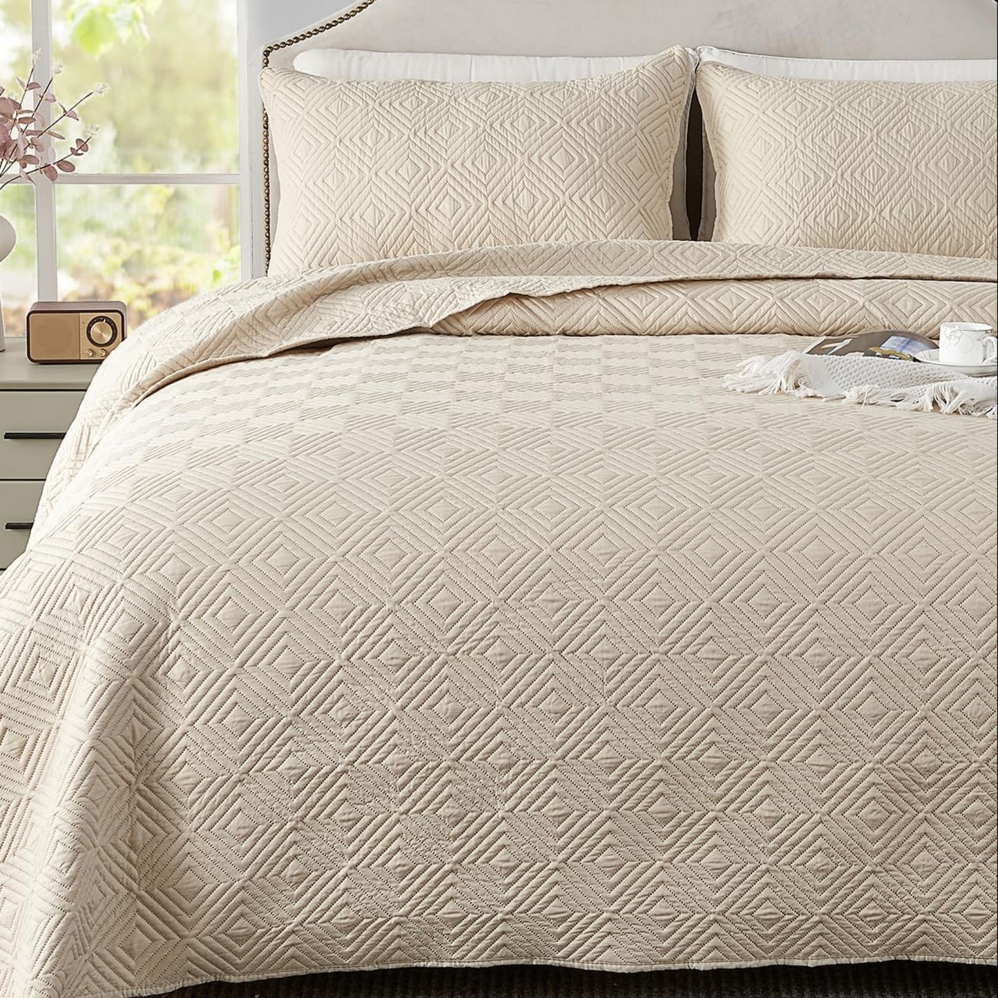 Qucover Tagesdecke Bettüberwurf 220x240cm Grün, Bedspreads aus Mikrofaser, Bettüberwuf Set mit 2 Kissenbezügen 50x75cm,Steppdecke bei 3D-Ultraschal genäht, Sofaüberwurf Bettüberwurf Überwurfdecke