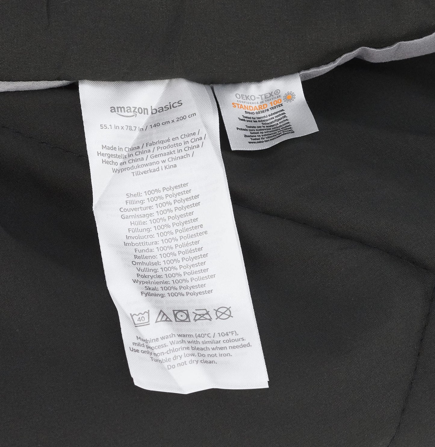 Amazon Basics Reversible Microfibre Quilt 140 x 200 cm Grey/Black