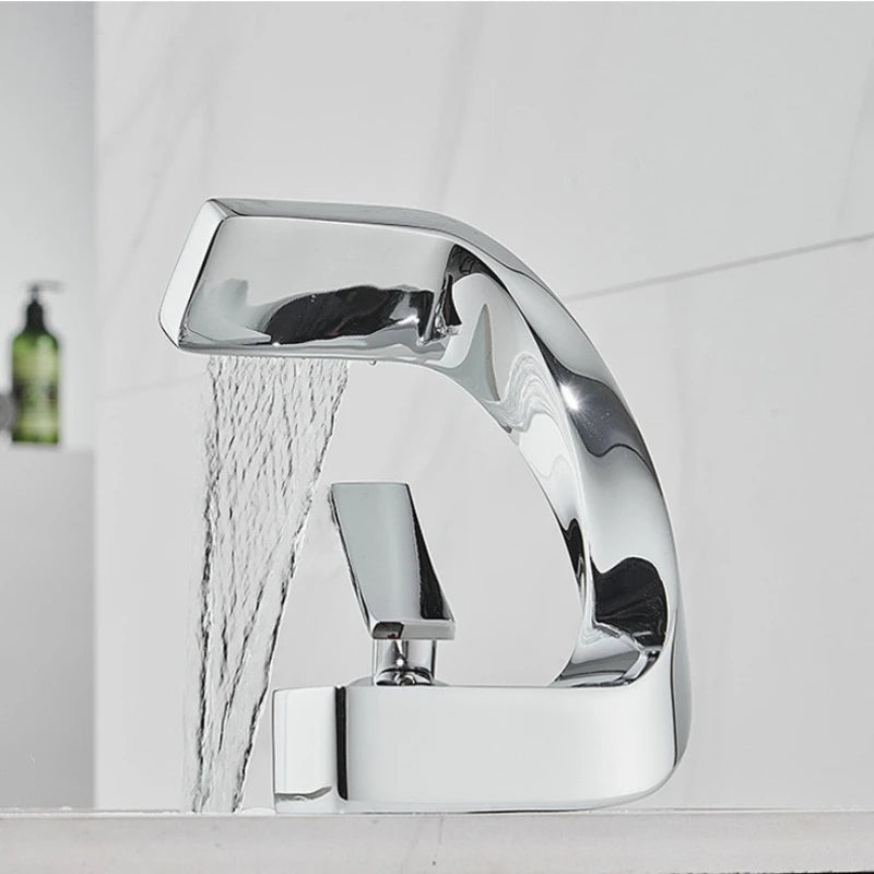 Single Handle Single Hole Fashion Wash Basin Sink Faucet Hot and Cold Bathroom Faucet Deck-mounted Faucet